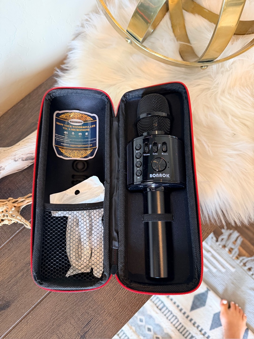 Bonnok wireless Bluetooth karaoke microphone